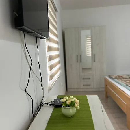 Verina Kuca 公寓 *