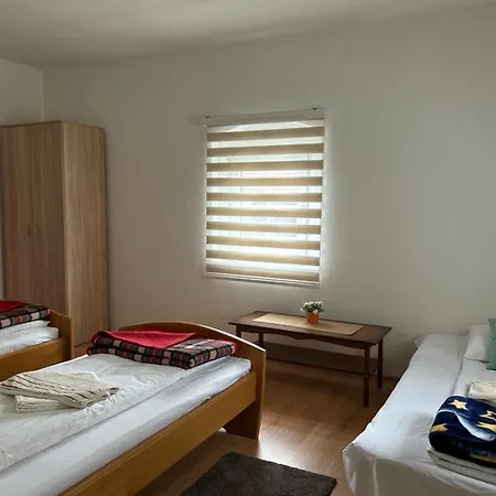 Verina Kuca 公寓 Kosjeric